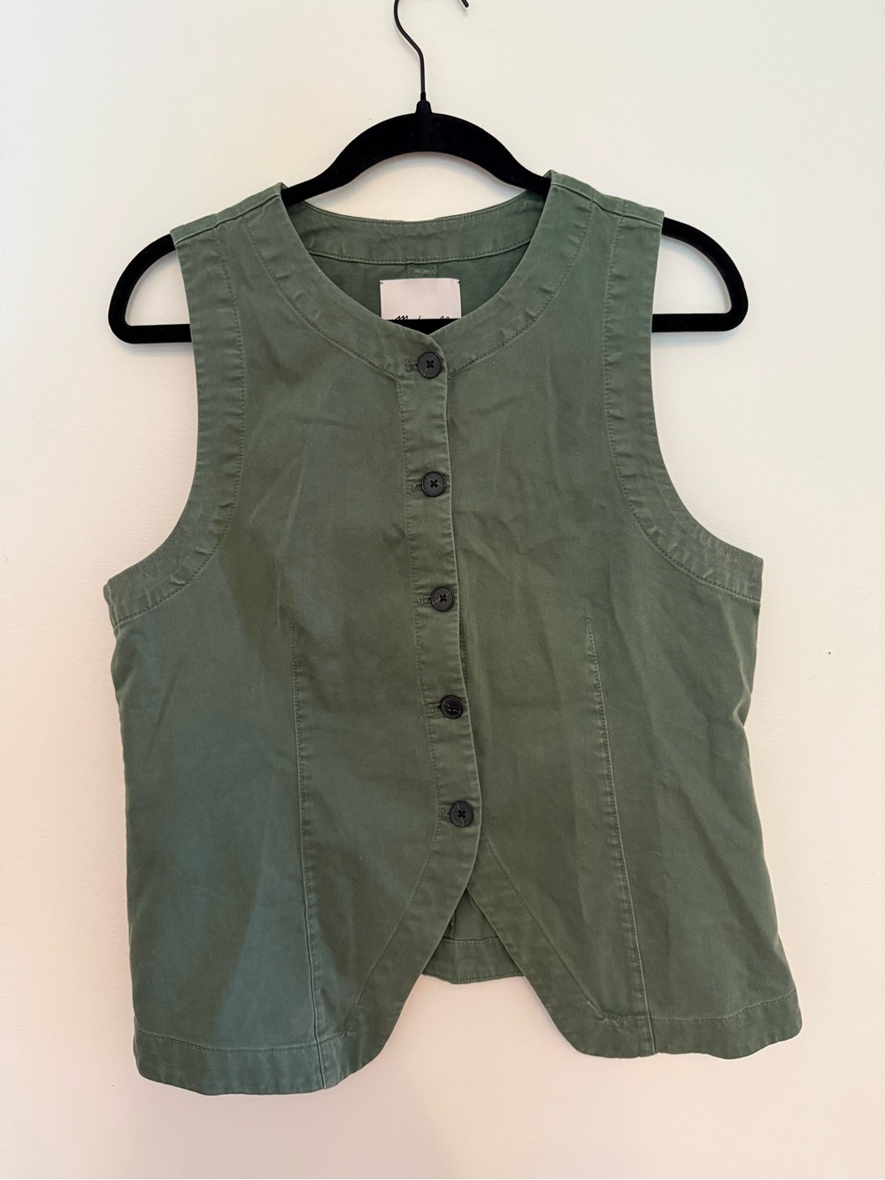 Madewell EUC Twill Crewneck Vest in Garment Dye - Picture 5 of 8